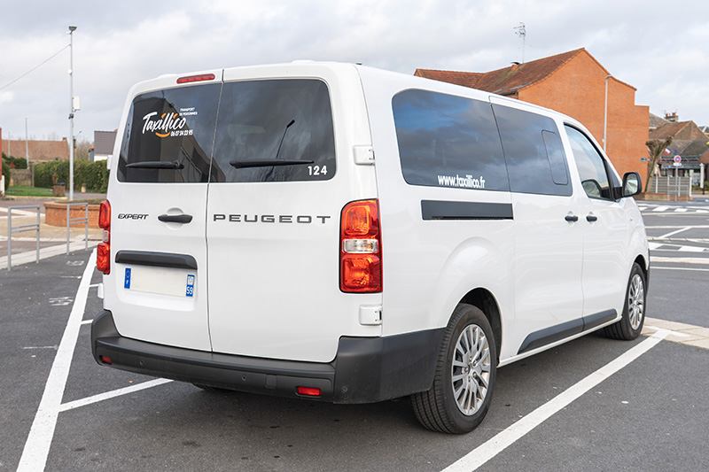 location-peugeot-expert-combi-04